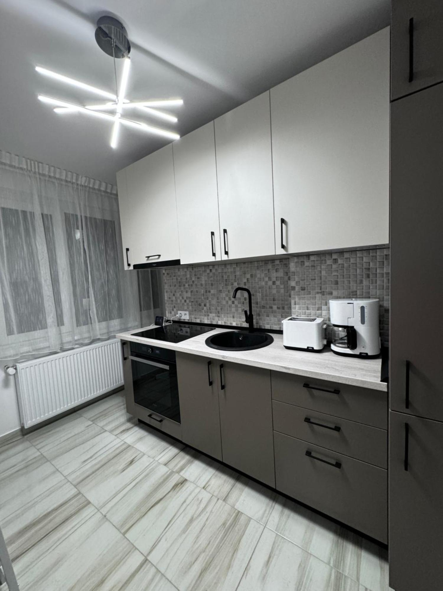 Apart City Center Μπρασόβ Εξωτερικό φωτογραφία