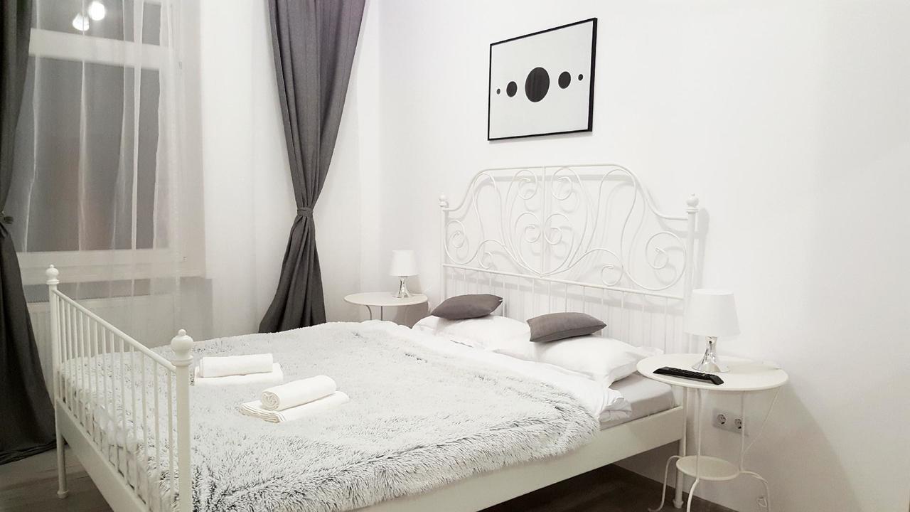 Apart City Center Μπρασόβ Εξωτερικό φωτογραφία